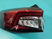 Lampa tył lewa Skoda Superb IV kombi w błotnik led EUROPA