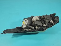 Reflektor prawy lampa przód Toyota Avensis III T27 EUROPA