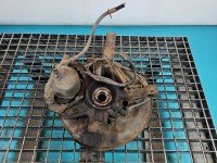 Zwrotnica prawa piasta przód 2.0 D4D Toyota Rav4 II 00-