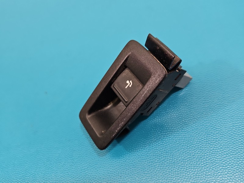 Przełącznik haka Vw Passat B7 7E5959527, 7N0959511B