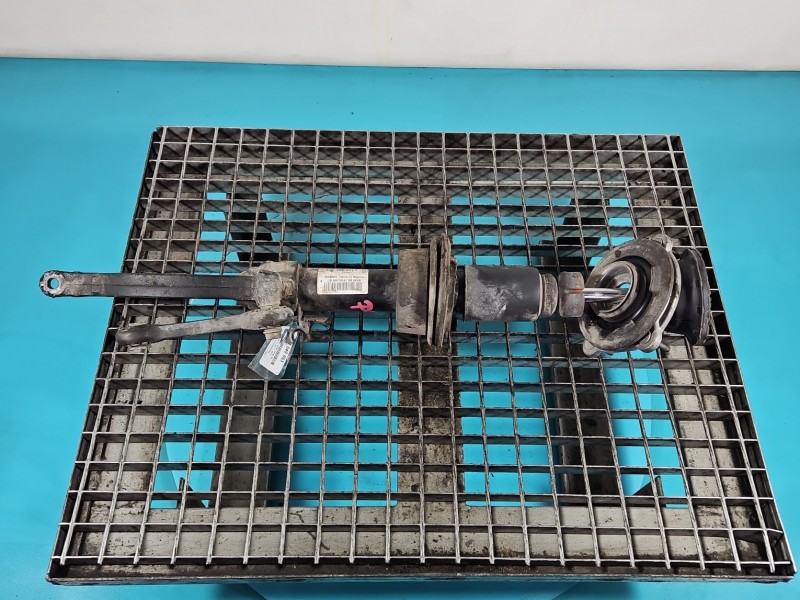 Amortyzator przód prawy przedni AUDI A6 C7