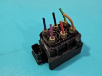 Rozdzielacz Audi A6 C6 3.0 tdi