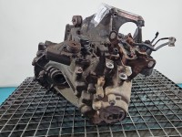 Skrzynia biegów Honda Civic VII 1.4 16V