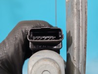 Podnośnik przód lewy Renault Scenic II 440726 5d HB