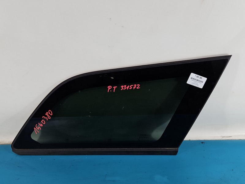 Szyba karoseryjna tył prawa Fiat Freemont HB