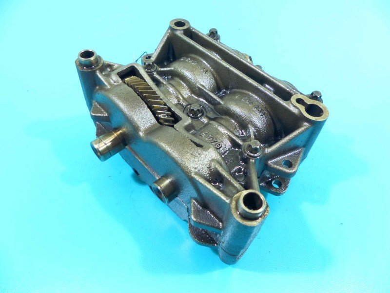 Wałek balansowy Mercedes W211 02-09 2.2 cdi Wałek balansowy Mercedes W211 02-09 2.2 cdi