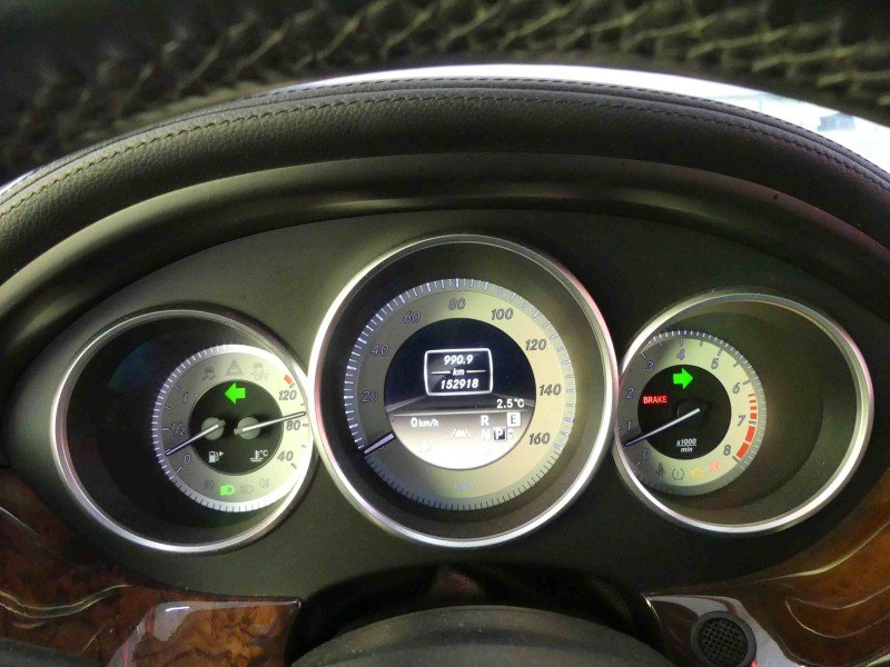 Licznik Mercedes CLS II C218 W218 218 4.7 V8 278922 A2189007402 EUROPA