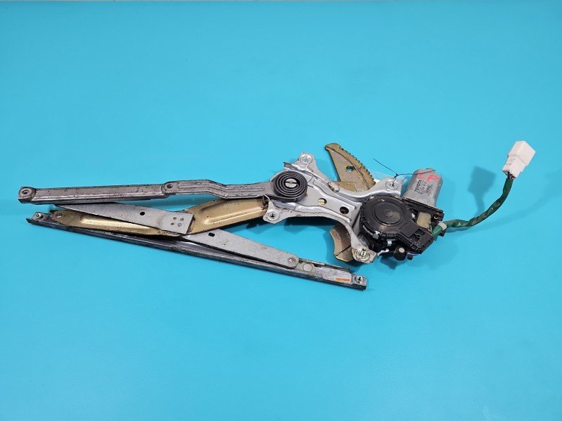 Podnośnik przód lewy Toyota Corolla E11 85720-12170, 062040-0141 5d HB