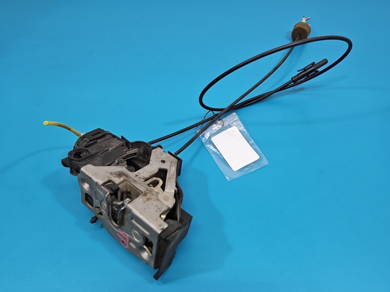 Zamek tył prawy Mercedes W168 Mercedes