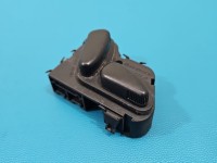 Przełącznik Mercedes, regulacji fotela lewego Mercedes W211 2108213751
