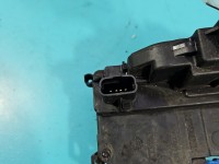 Zamek przód lewy 805030001R Renault Megane III EUROPA 4pin