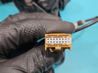 Lusterko lewe pin Audi A4 B7 kombi 5d kolor LZ9Y europa