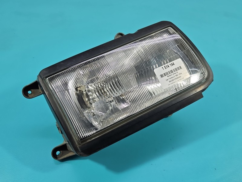 Reflektor prawy lampa przód Opel Frontera B EUROPA