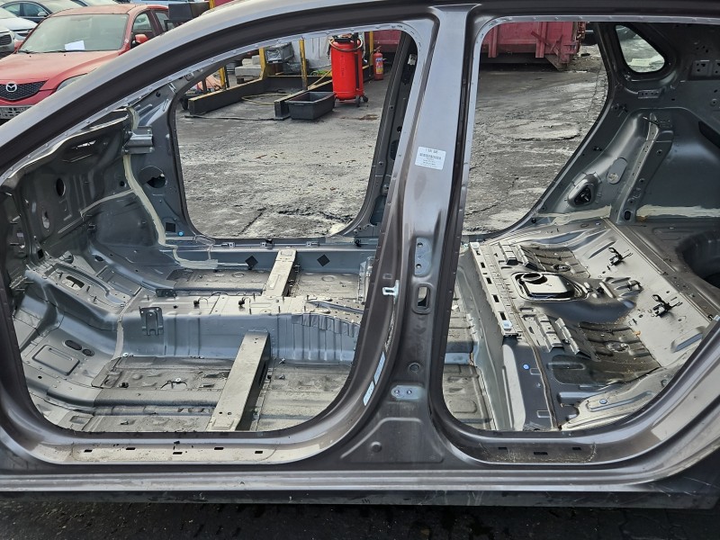 Próg lewy SŁUPEK ŚRODKOWY B Hyundai I30 III 16- HB 5d B6S - SUN BURN