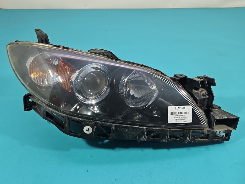 Reflektor prawy lampa przód Mazda 3 I BK EUROPA