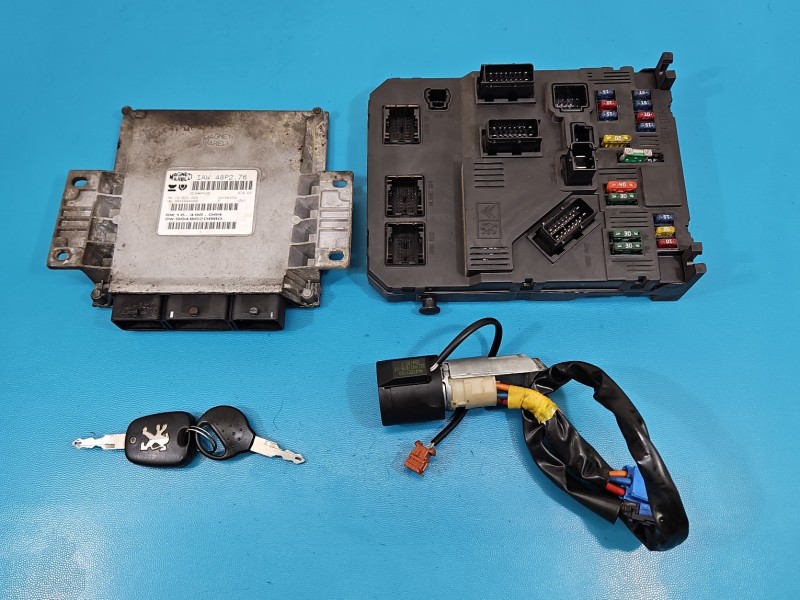 Komputer Sterownik silnika Peugeot 206 1.1 8V
