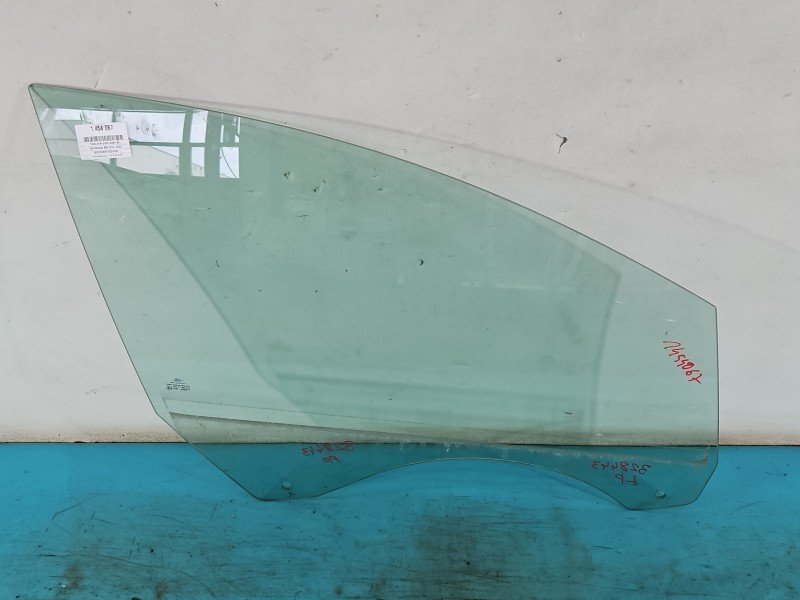 Szyba drzwi przód prawa Ford Mondeo Mk5 kombi