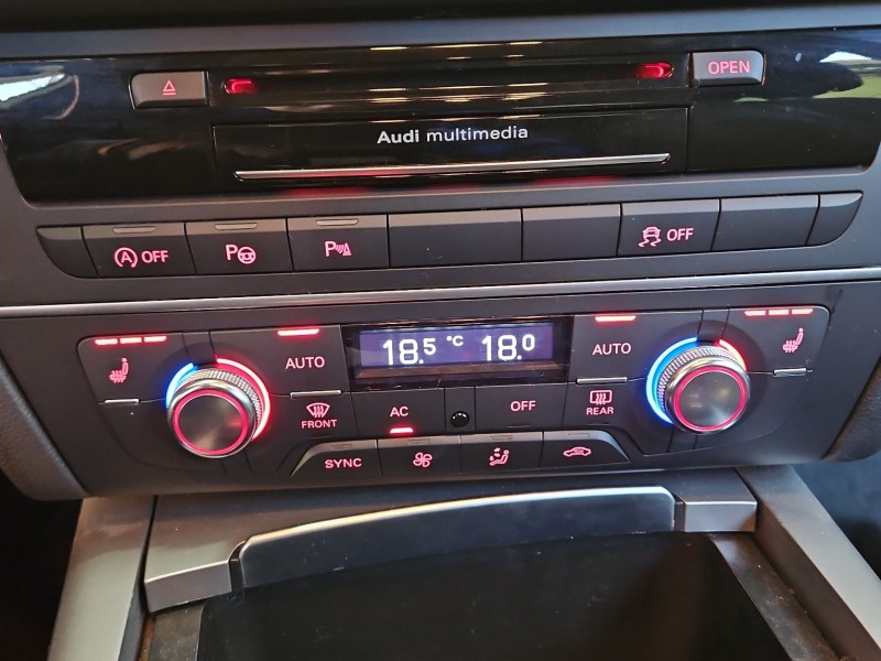 Konsola panel nawiewu AUDI A6 C7 4G0820043K