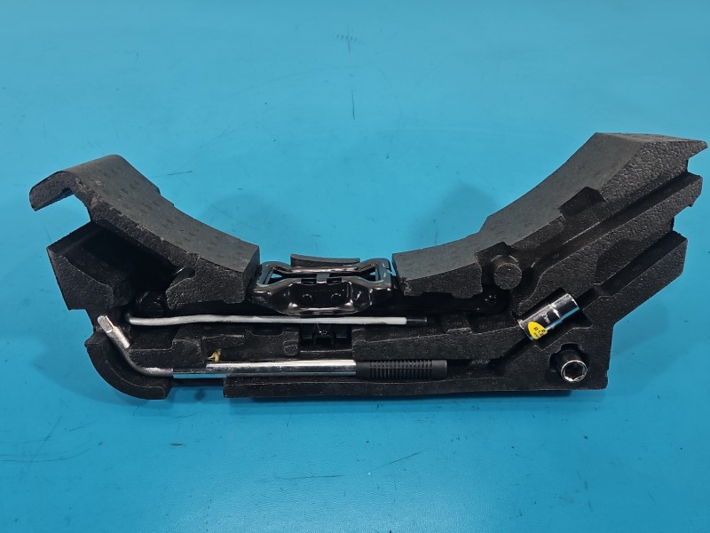 lewarek Podnośnik samochodowy trapezowy JAGUAR XF II X260