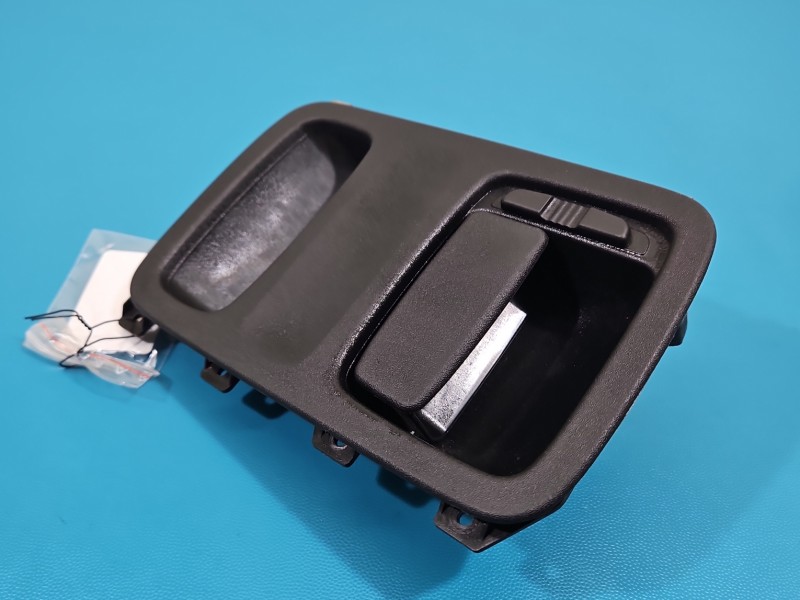 Klamka wewnętrzna tył lewa Mercedes Vito W447 14- A9067600061