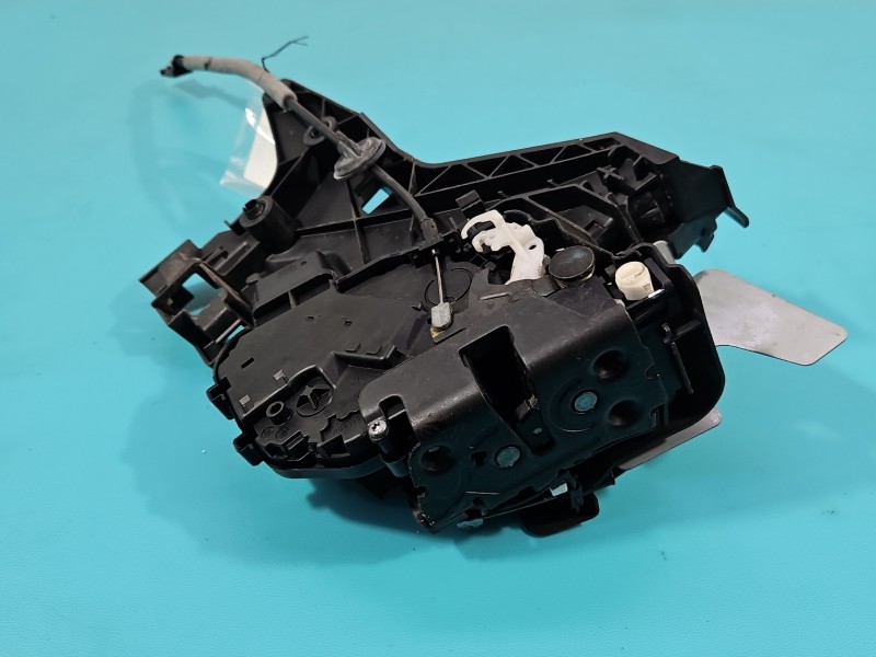 Zamek tył prawy 31253668 VOLVO V70 III 10 PIN