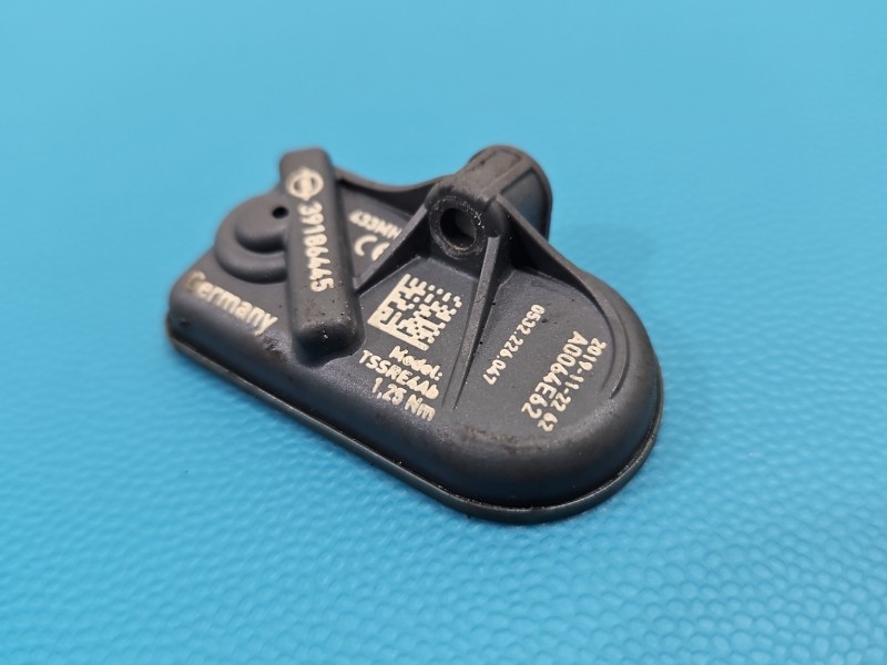 Czujnik ciśnienia opon Opel Astra V K 39186445 TPMS