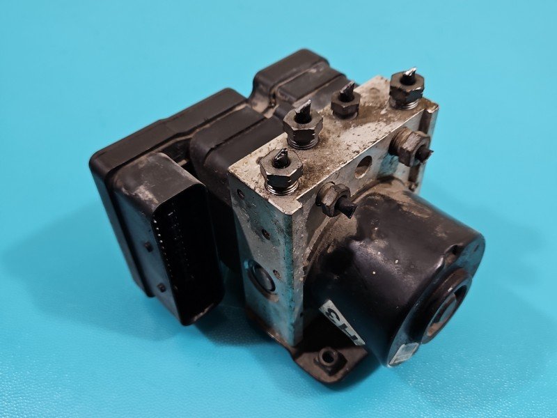 Pompa abs Ford Fiesta Mk7 8V512M110AD Pompa abs Ford Fiesta Mk7 8V512M110AD