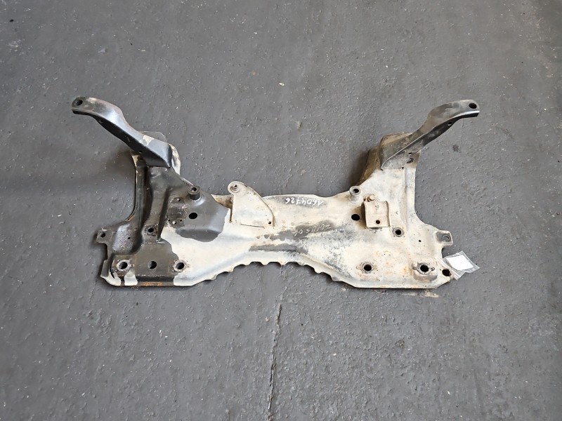 WÓZEK KOŁYSKA TRAWERS Sanki Belka silnika Ford Focus Mk1 1.8 tddi