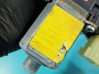 Podnośnik przód prawy Ford S-max II MK2 Producent części: FORD, 6PIN 0130822733 5d HB