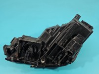 Reflektor prawy lampa przód Audi A4 B9 EUROPA