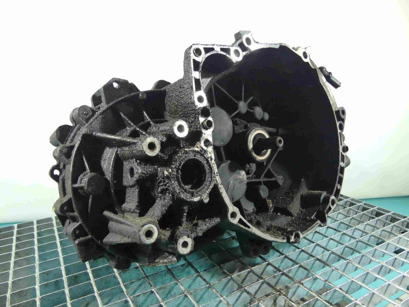 Skrzynia biegów Volvo V40 S40 I 1.9 dci