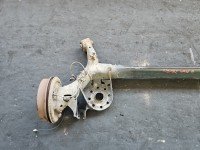 Tylna belka oś tył Toyota Yaris III 1.3 vvti