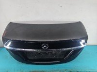 Klapa tył Mercedes W205 sedan 4d czarny 197