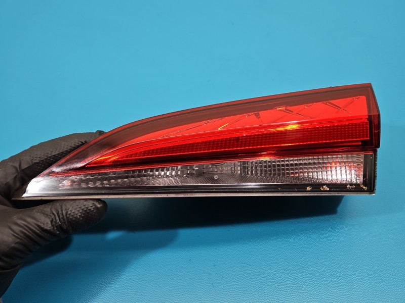 Lampa tył prawa klapy Skoda Scala 19- HB EUROPA 657945094