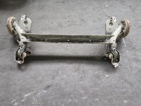 Tylna belka oś tył Ford Fiesta Mk7 1.4 TDCI