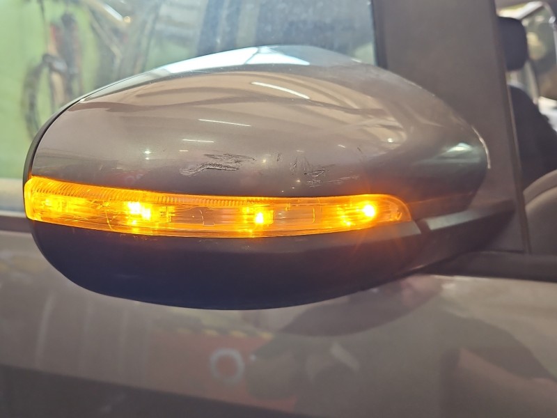 Lusterko prawe Vw Touran I elektryczny, Europejska, Kod lakieru: LD7S, rysy na obudowie, 6pin europa