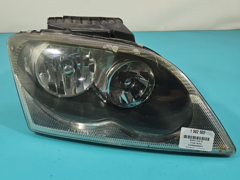 Reflektor prawy lampa przód Chrysler Pacifica EUROPA