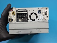 Radio fabryczne Porsche Cayenne II 7PP919193BG radioodtwarzacz