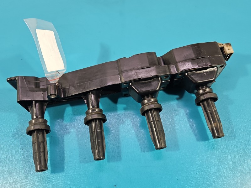 Cewka zapłonowa Peugeot 206 1.6 16V 4 PIN 220830634
