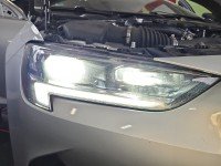Reflektor prawy lampa przód Opel Insignia B EUROPA