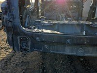 Pas tylny podłoga bagażnika Porsche Cayenne II wanna HB ćwiartka