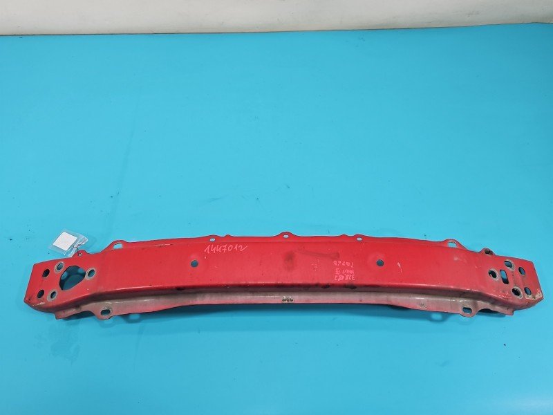 Wzmocnienie zderzaka przód Toyota Yaris III przednie Wzmocnienie zderzaka przód Toyota Yaris III przednie