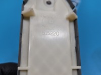 Przełącznik szyb Toyota Corolla E16 E18 13- EU
