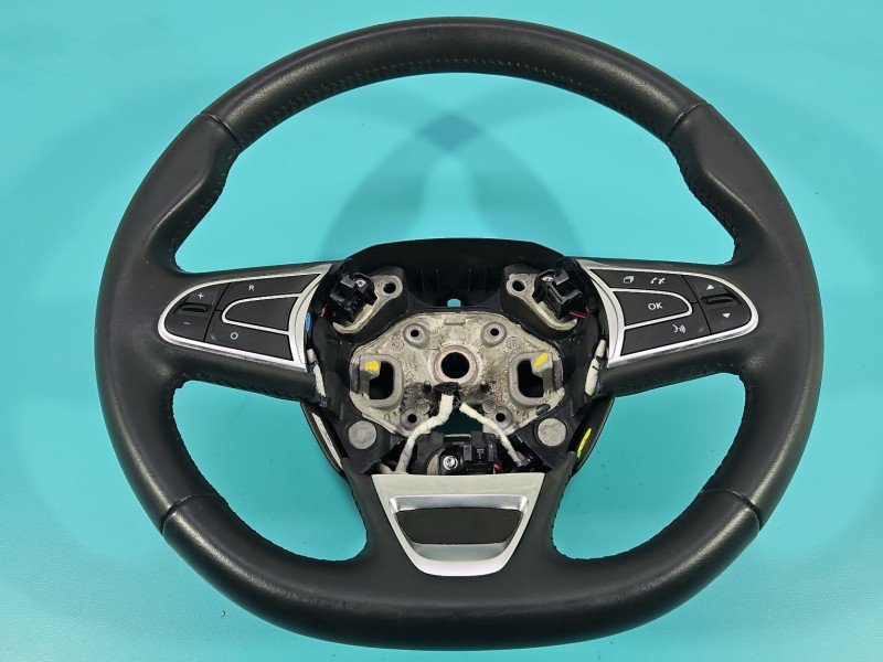 Kierownica Renault Megane IV 484005825R Kierownica Renault Megane IV 484005825R