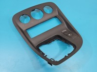 Osłona ZAŚLEPKA PLASTIK tunelu środkowego radia Mercedes Citan W415 12- A4156891737