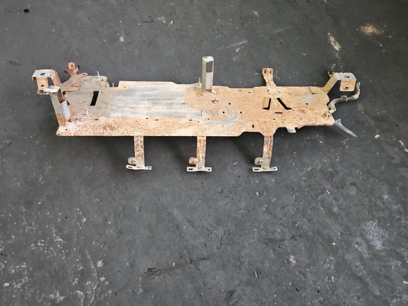 Mocowanie uchwyt Peugeot 3008 II