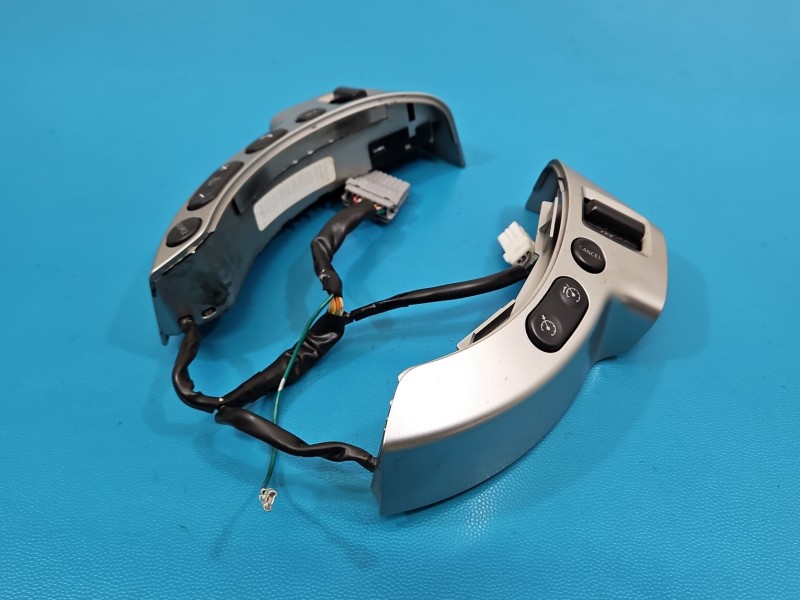 Przełącznik multifunkcja kierownicy Nissan Qashqai I J10 06-13 25550BR01BK540
