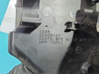 Obudowa Mitsubishi Eclipse Cross 1.5 T 8250B107 Europejska, Silnika wycieraczek przednich