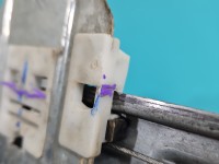 Podnośnik przód lewy Citroen C3 II 09-16 5d HB