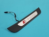 Osłona ZAŚLEPKA PLASTIK Audi A7 4G 4G8853374C, 4G8947424D, 4G8853376C